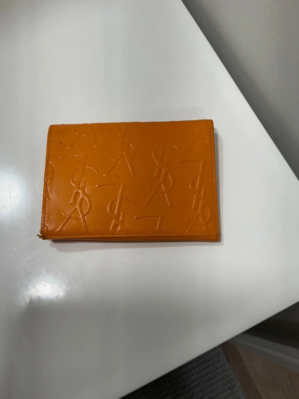YSL compact gold leather bifold wallet - Picture 2 of 10